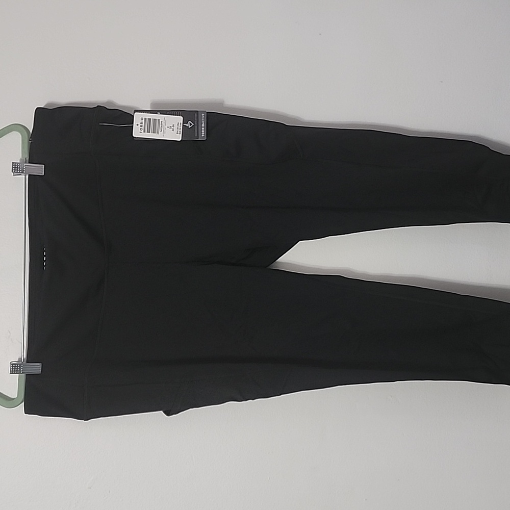 Torrid Active 3x Capri black